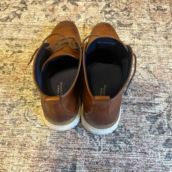 Mens cole haan chukka boot. 8.5
